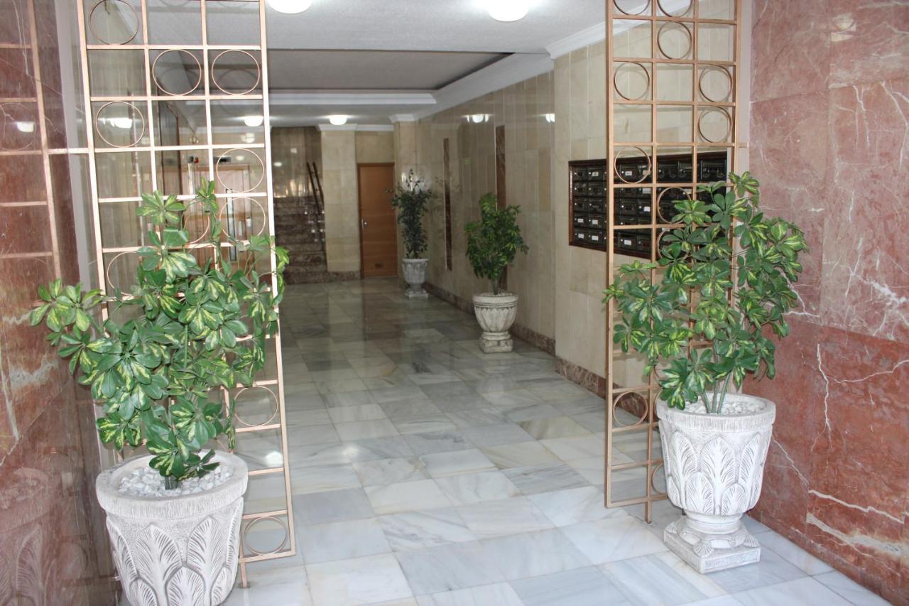 Fan Rooms Galvez Málaga Eksteriør billede