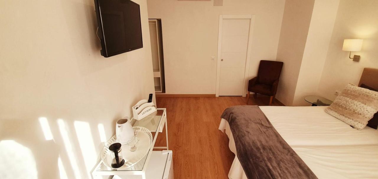 Fan Rooms Galvez Málaga Eksteriør billede
