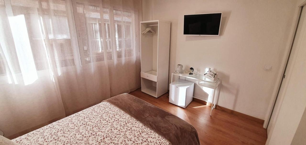 Fan Rooms Galvez Málaga Eksteriør billede